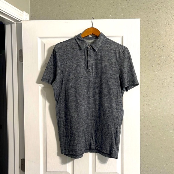 Banana Republic linen polo. Gray  large - Picture 1 of 3